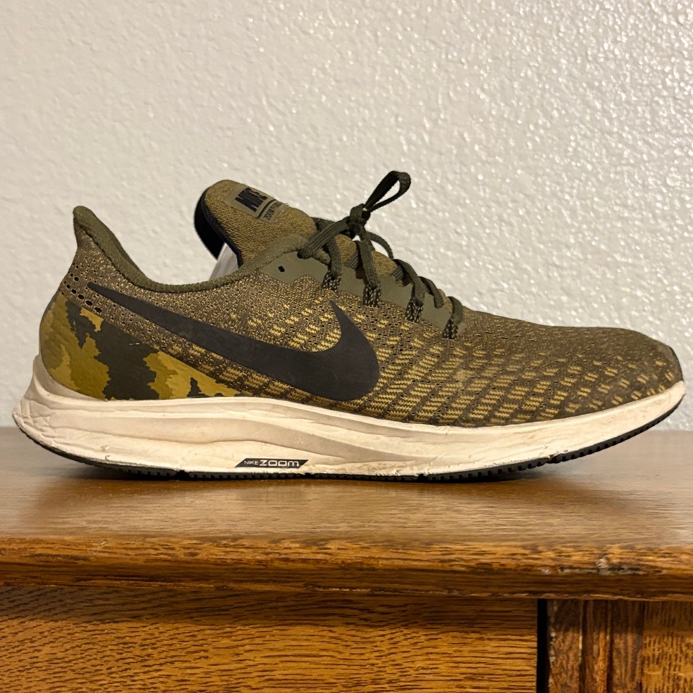 Nike Men's Zoom Pegasus 35-Camouflage Olive and Black Athletic Shoes